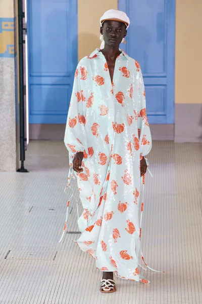 Look 53